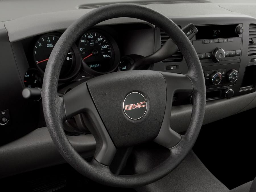  GMC Sierra Regular Cab 2006 года  (фото 5 из 16)